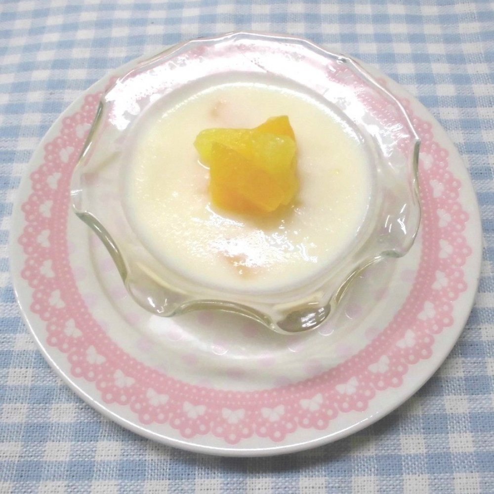 【ひなまつり行事食】パインと黄桃のババロア