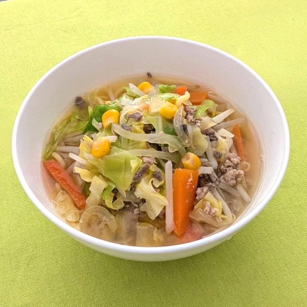 味噌ラーメン（豚レバーチップ入り）